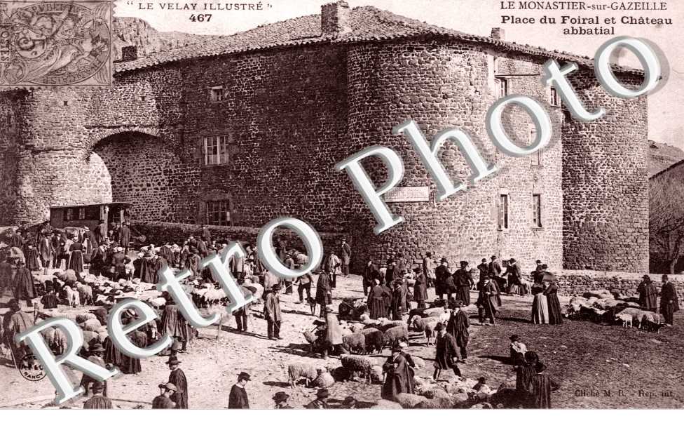 place du forail et chateau abbatial