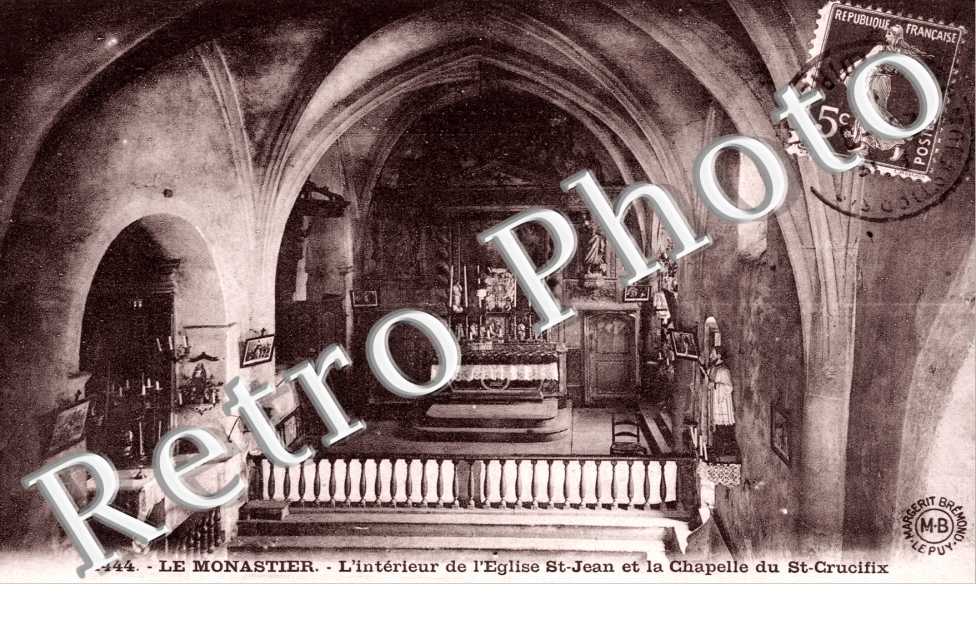 interieur de l&#039;eglise st jean et la chapelle du st crucifix