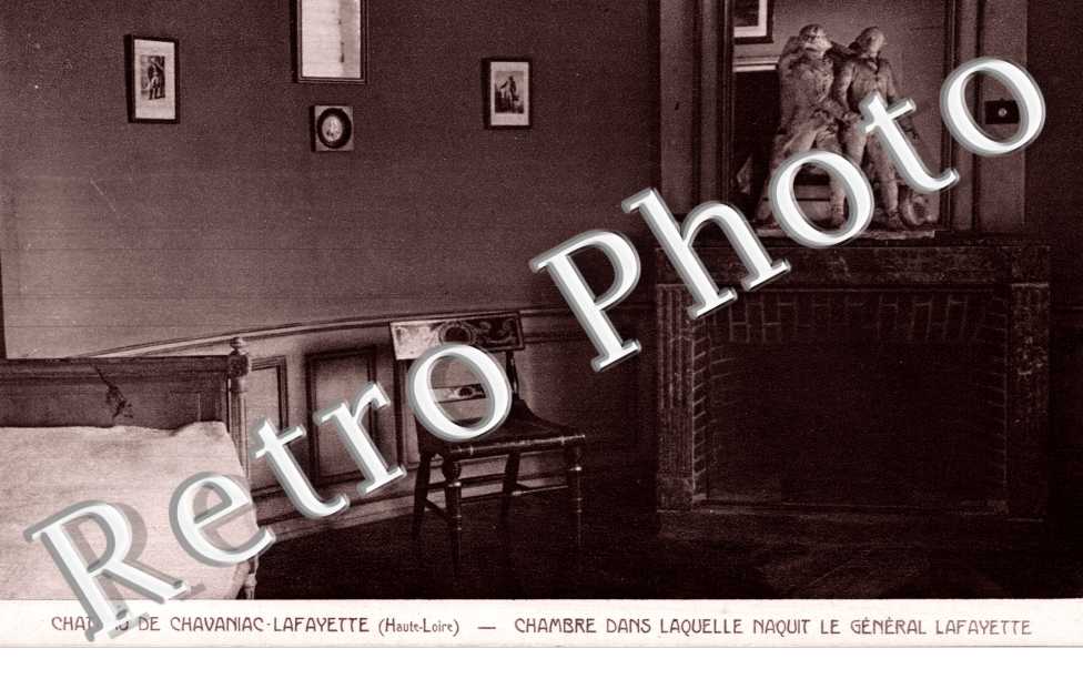 chateau, chambre ou naquit le general lafayette