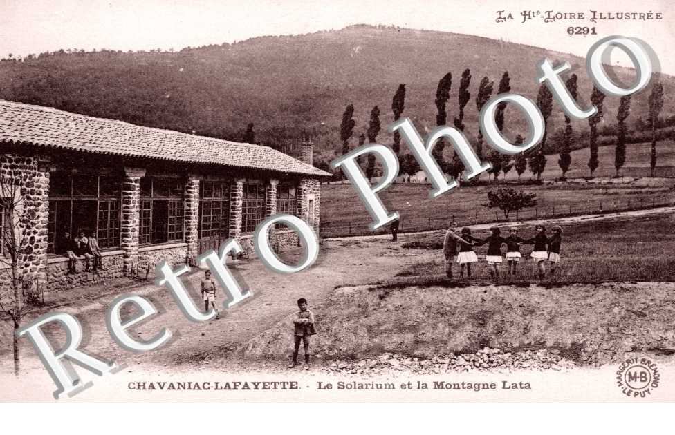 le solarium et la montagne lata
