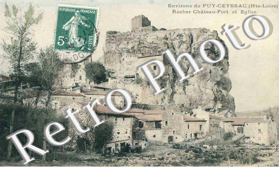 rocher chateau fort et eglise
