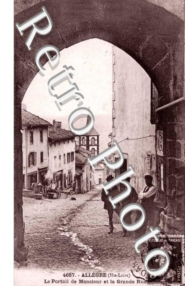 le Portail de Monsieur et la Grande Rue