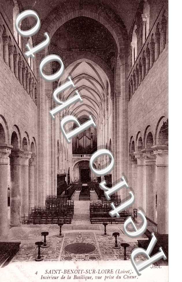 Interieur de la Basilique