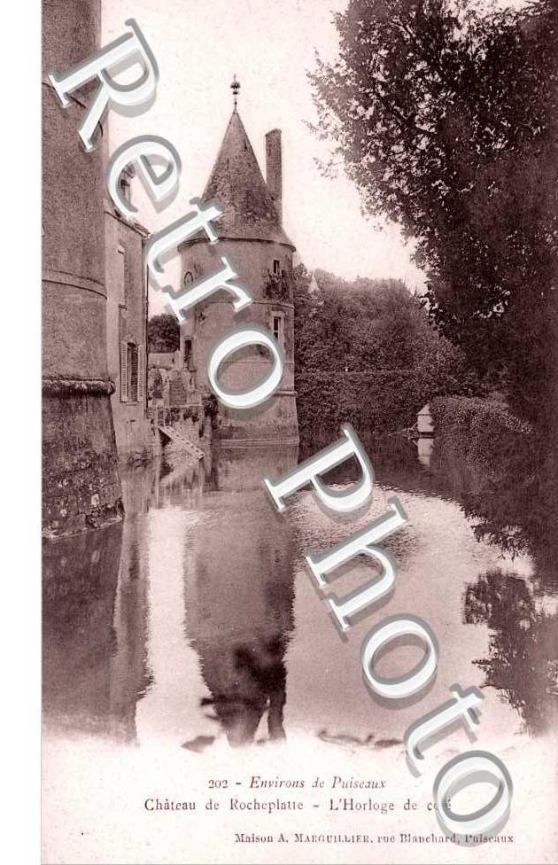 Chateau de la Rocheplatte, l&#039;Horloge