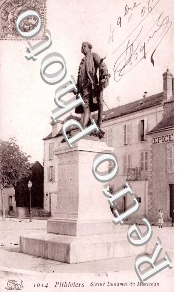 Statue Duhamel du Montceau