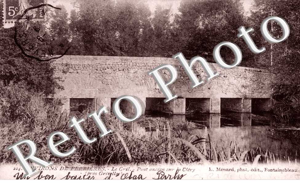 pont ancien sur le Clery
