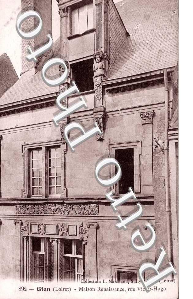 RUE Victor Hugo