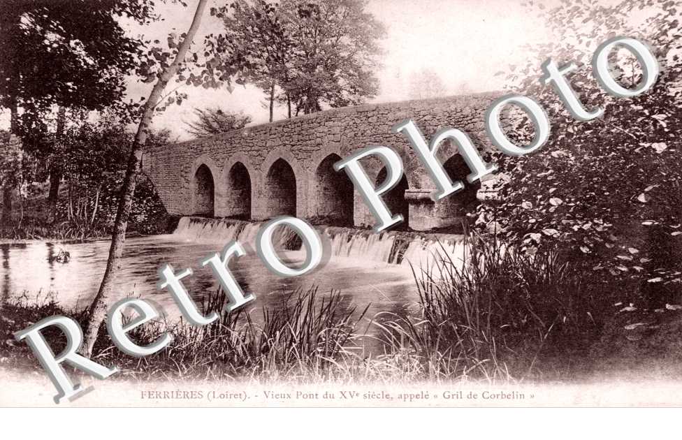 vieux pont du XVe siecle, appele "Gril de Corbelin"