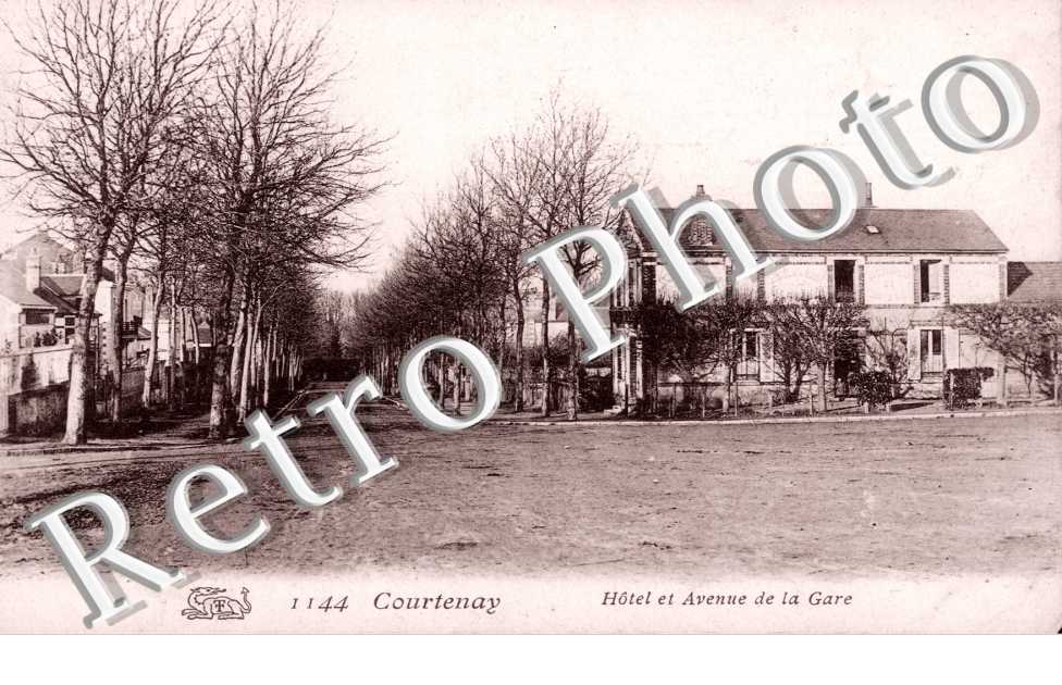 Hotel et Avenue de la Gare