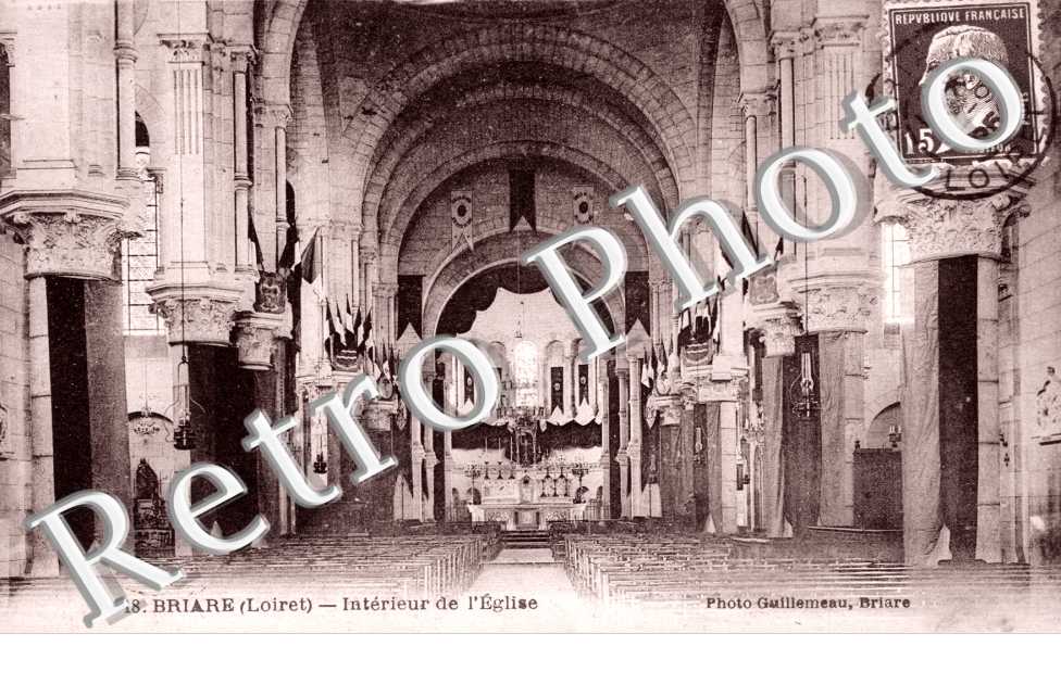 interieur de l&#039;eglise