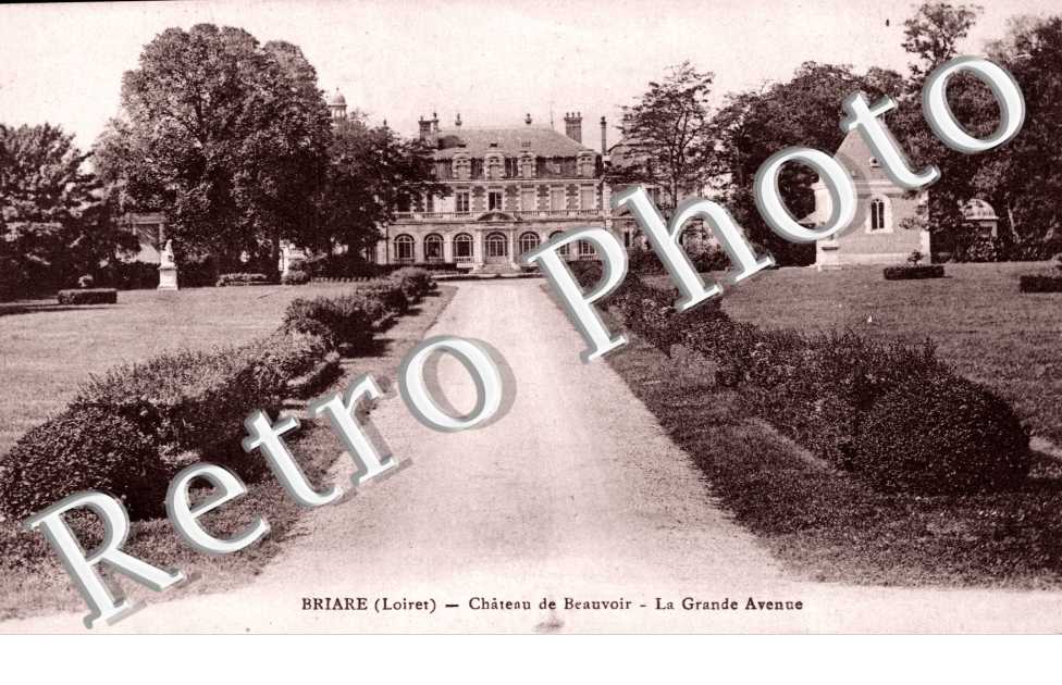 Chateau de Beauvoir - la Grande Avenue