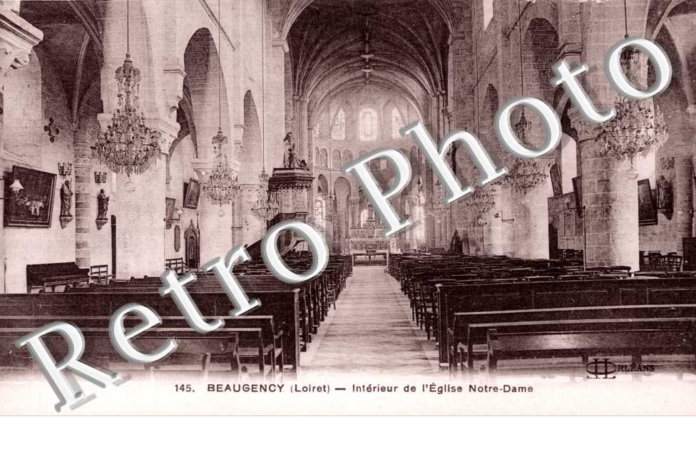 Interieur de l&#039;Eglise Notre Dame