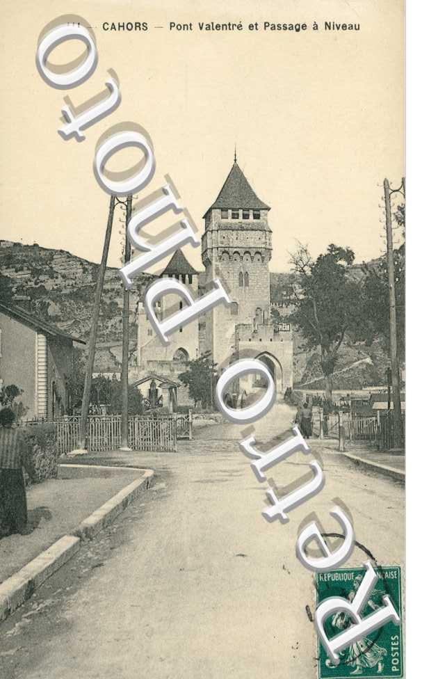 pont valentre et passage a niveau