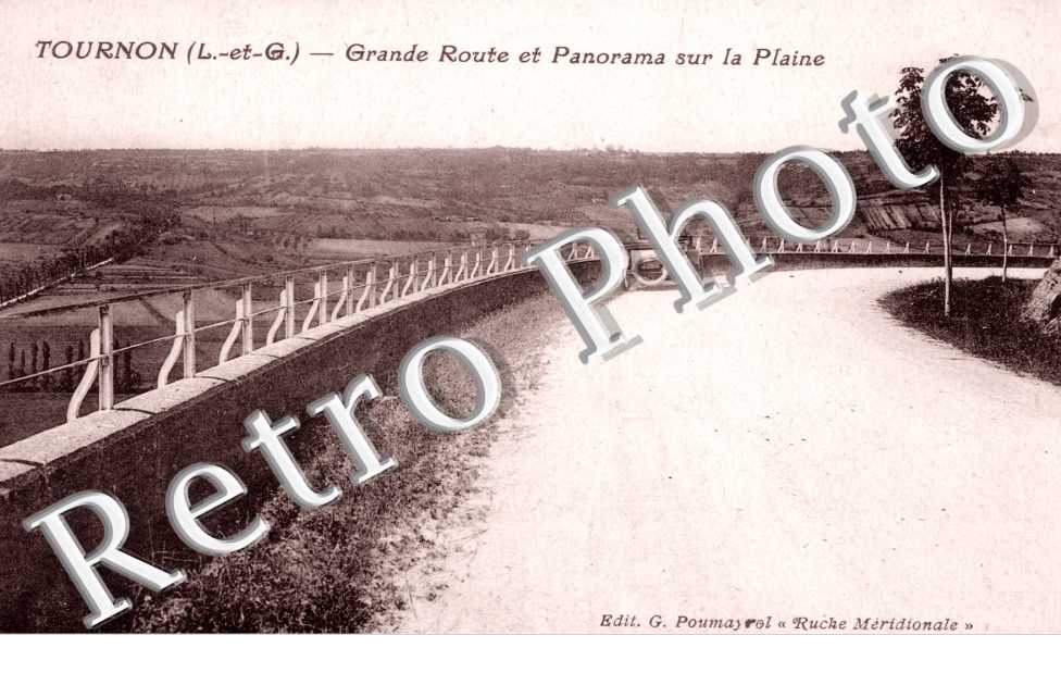 Grande route et panorama sur la plaine