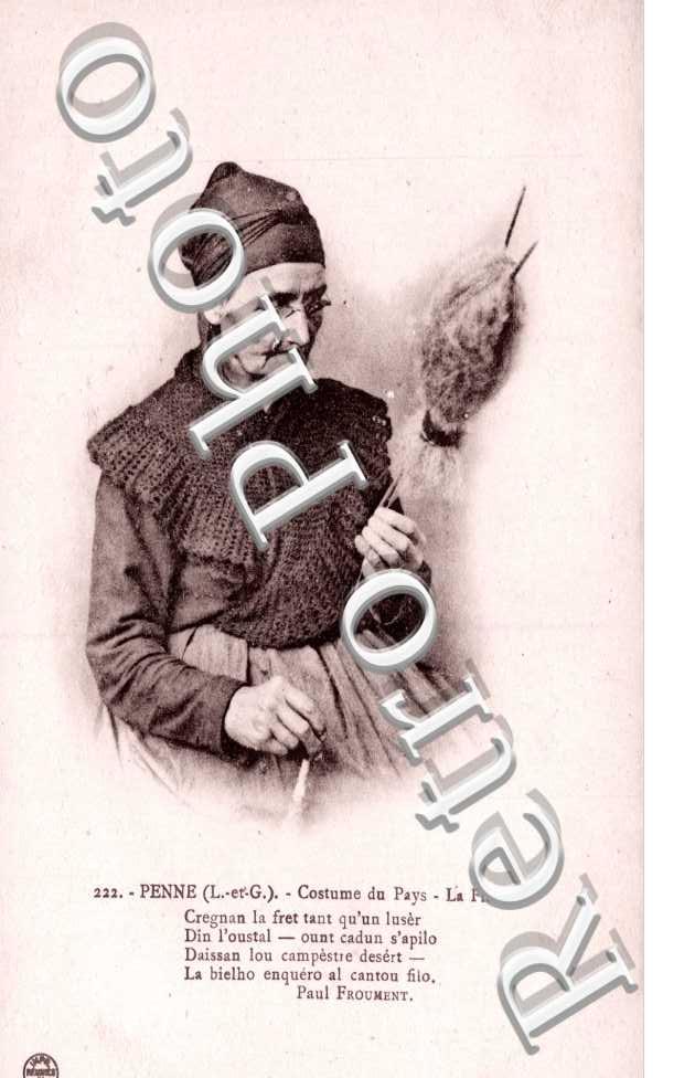 costume du pays - La Fileuse