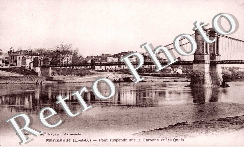 Pont Suspendu sur la Garonne et les Quais