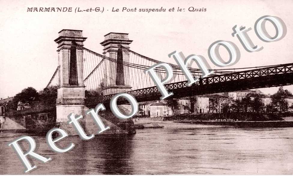 le pont Suspendu et les Quais