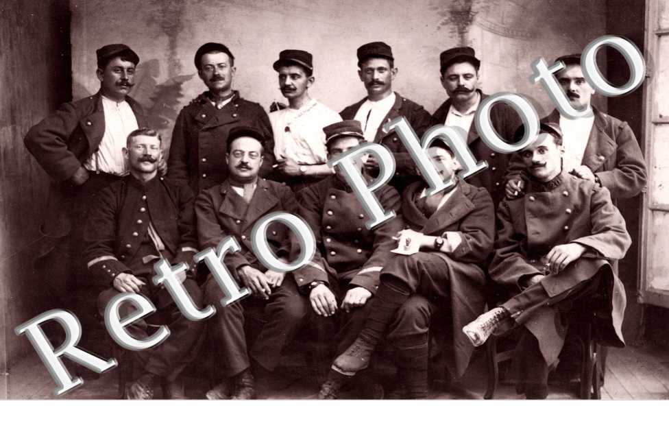 Un groupe de Militaires