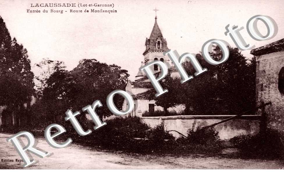 Entree du bourg - route de Montflanquin