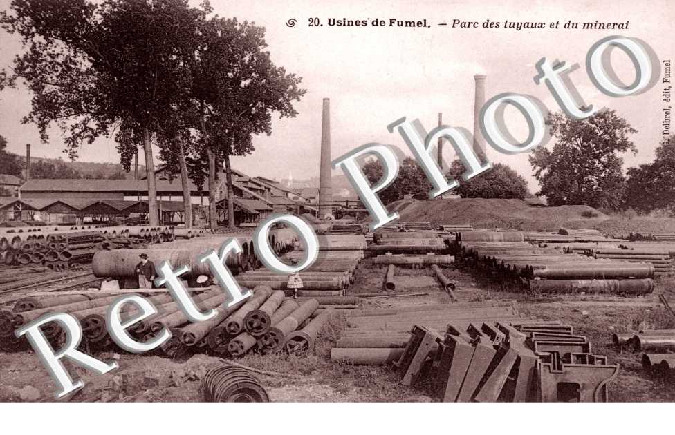 Usines - parc des tuyaux et du minerai