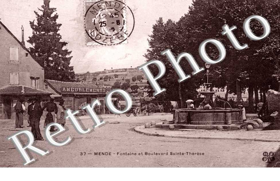 fontaine et boulevard Sainte-Therese