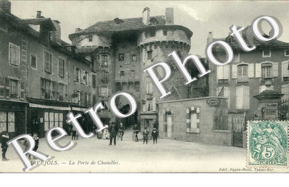 la porte de Chanelles