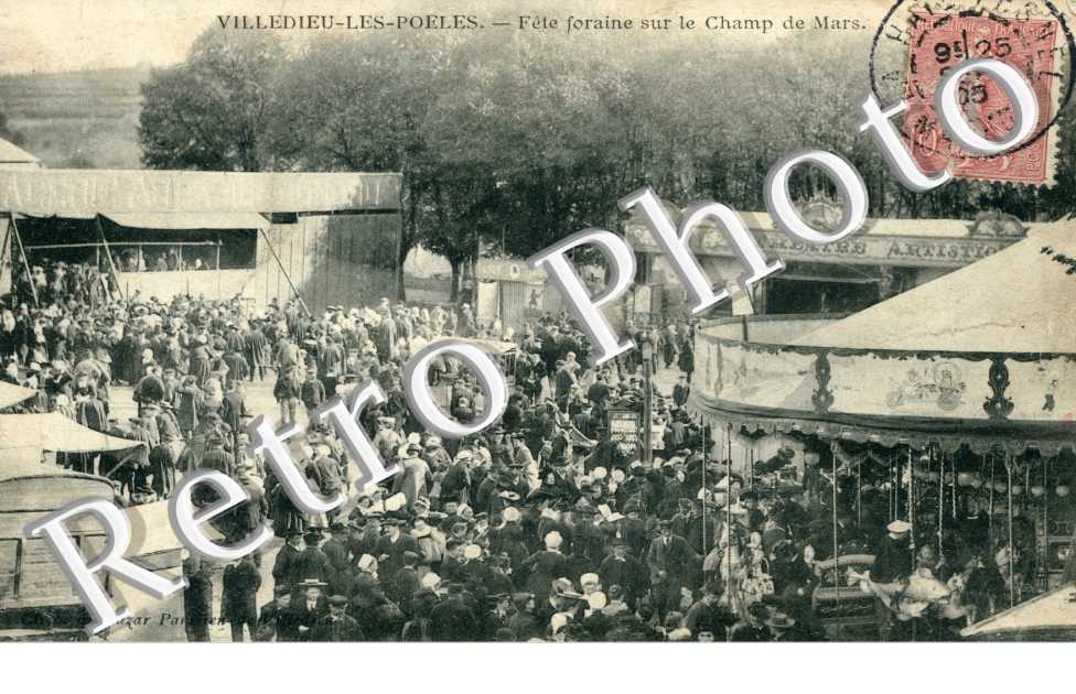 fete forraine sur le Champ de Mars