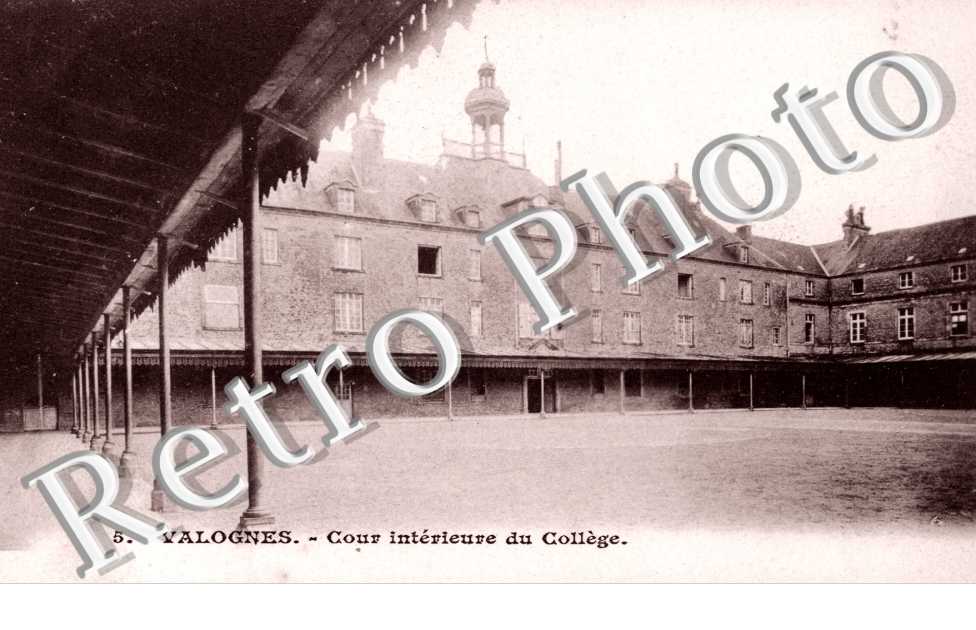 la cour interieur du college