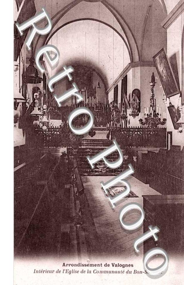 Interieur de l&#039;Eglise de la Communaute du Bon Sauveur