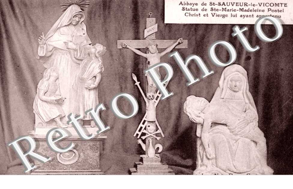Abbaye - Statue de Sainte Marie Madeleine Postel