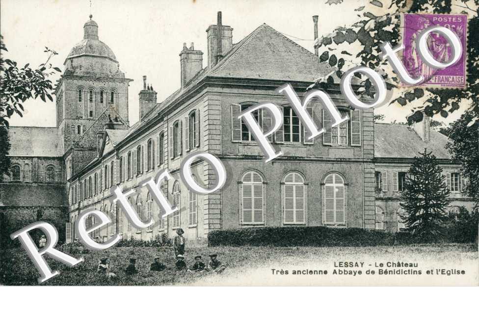 Chateau, abbaye des benedictins et eglise