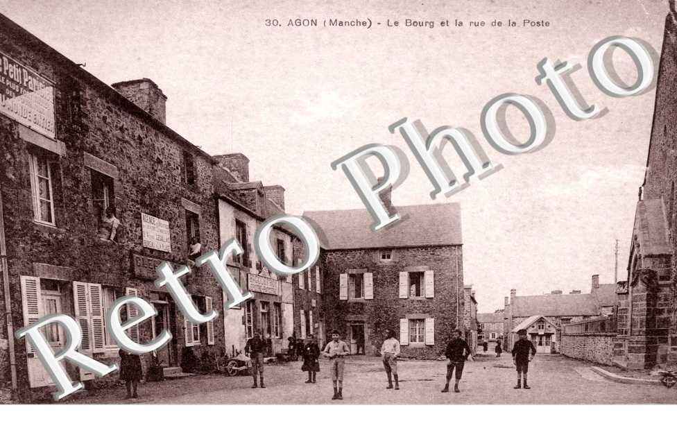 le bourg et la rue de la Poste
