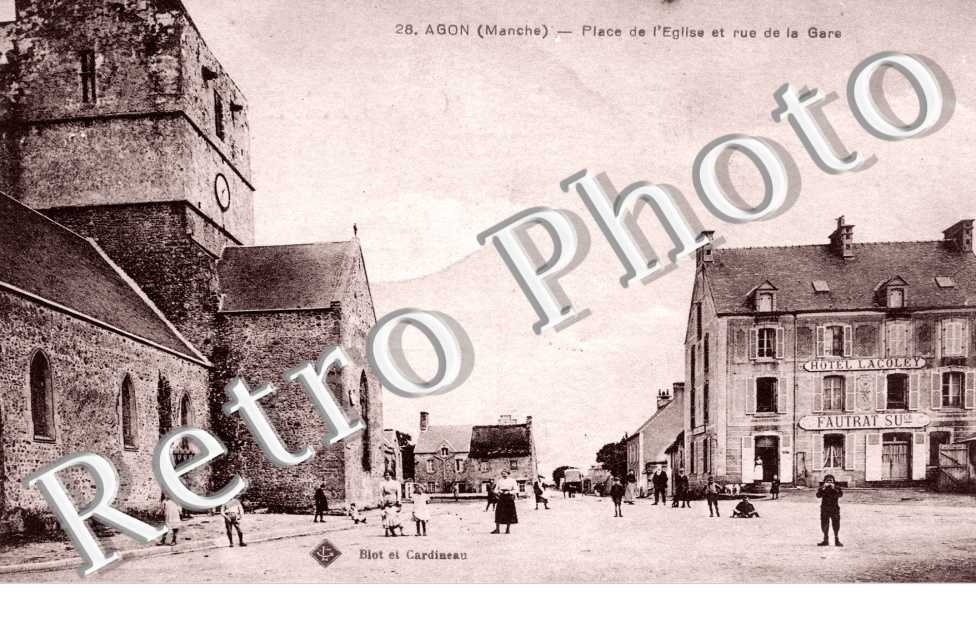 Place de l&#039;Eglise et Rue de la Gare