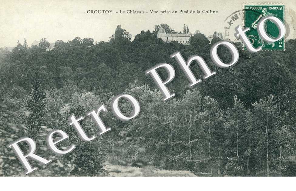 Vue prise au pied de la colline