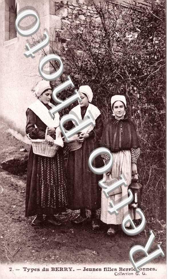 Jeunes filles Berrichonnes