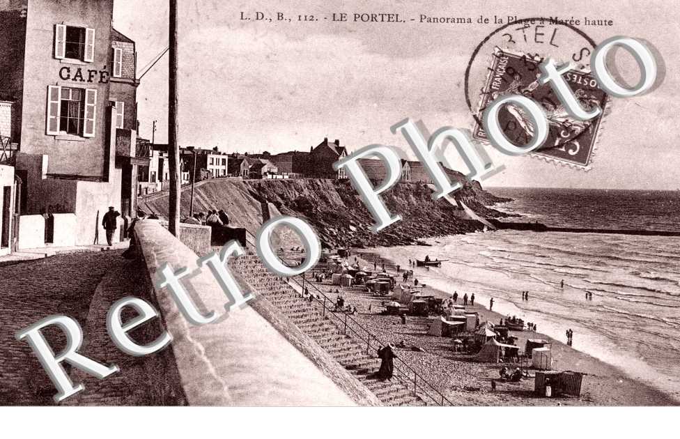 Panorama de la plage a maree haute