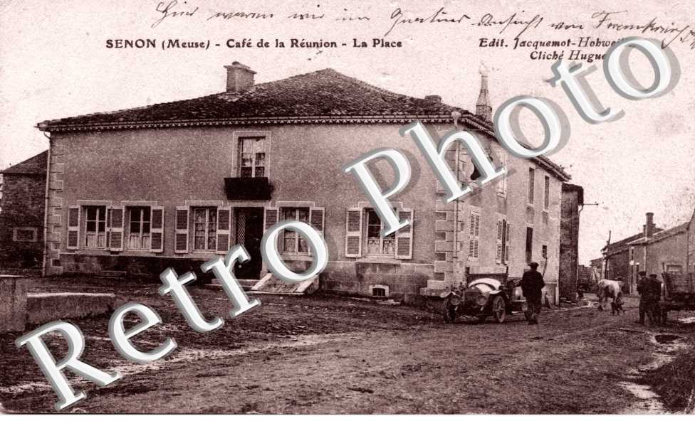 cafe de la Reunion - la place