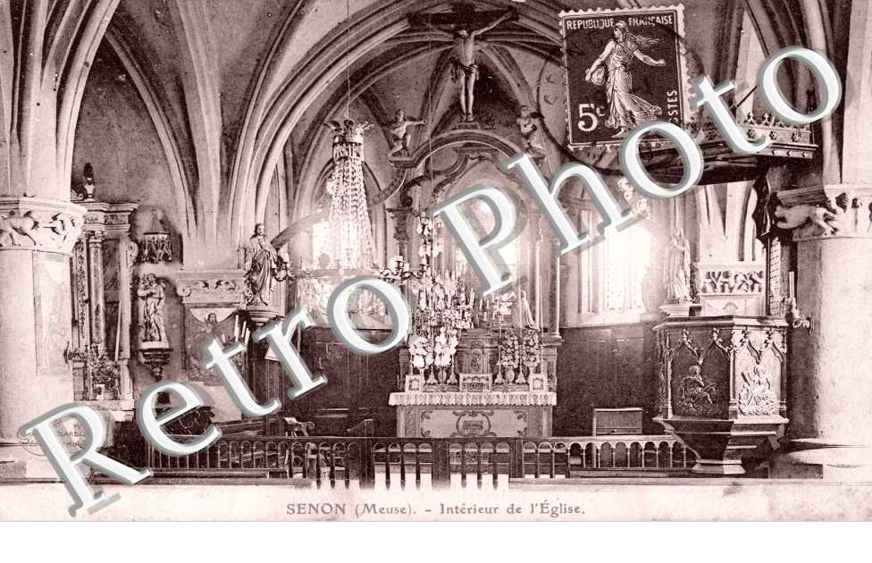 interieur de l' eglise