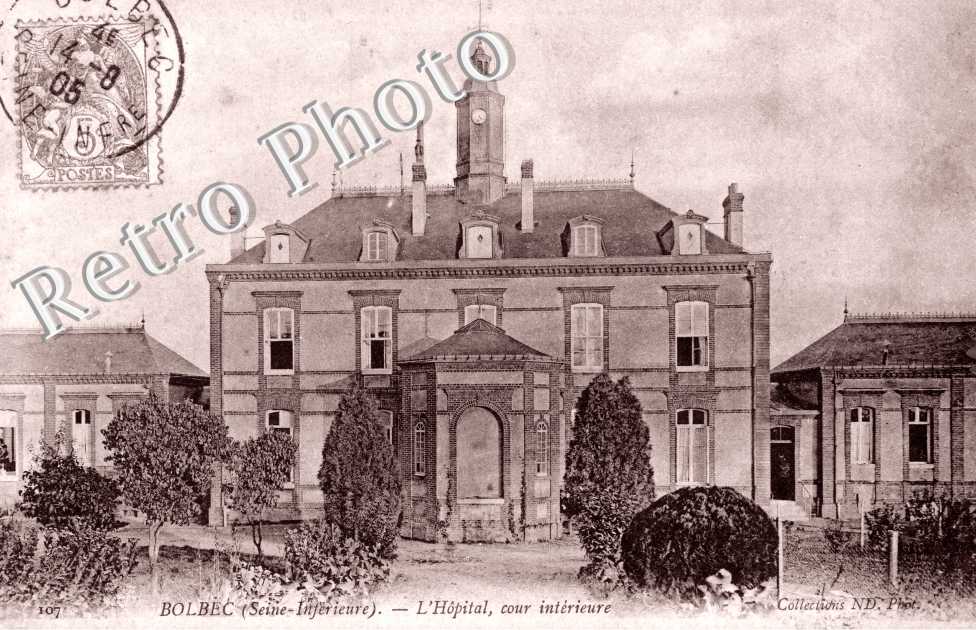 Hopital Fauquet, cour interieure