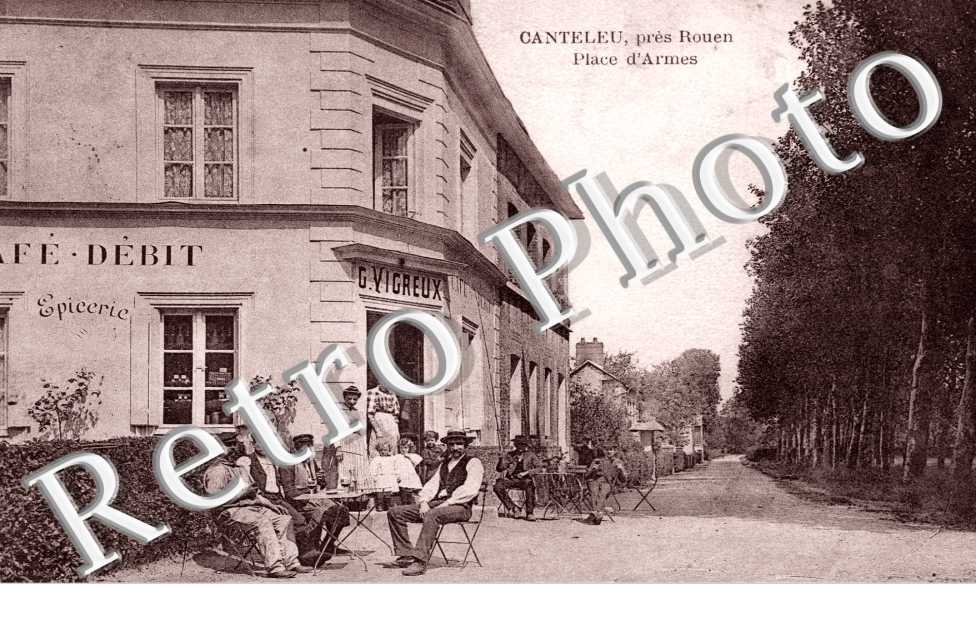 La place d&#039;Armes - cafe-debit  Vigreux