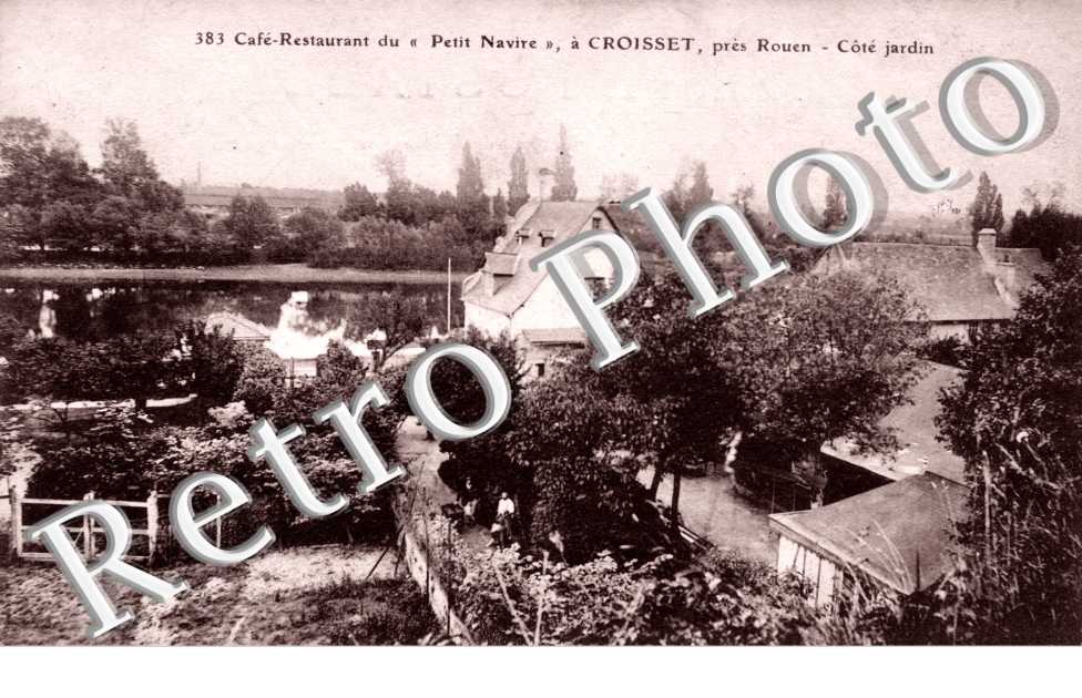 CROISSET cafe restaurant " Petit Navire "