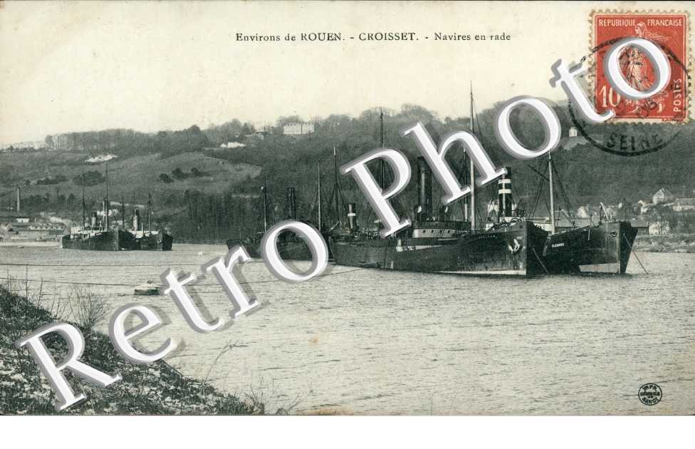 Croisset - Navire en Rade