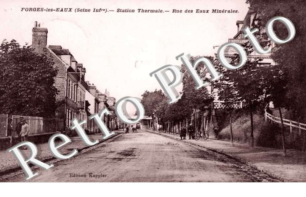 la Station Thermale, la Rue des Eaux Minerales
