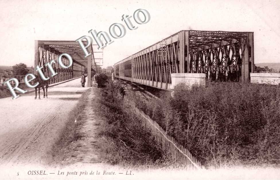 les Ponts pris de la Route