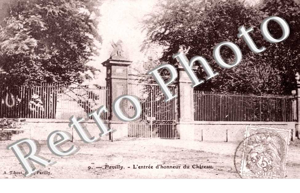 le Chateau - Entree d&#039;Honneur