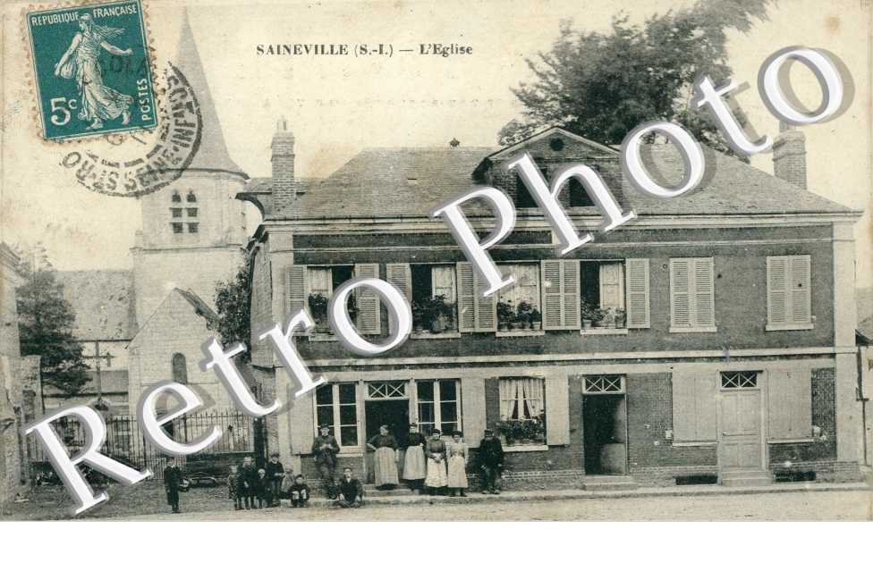 Saineville.  l&#039;église