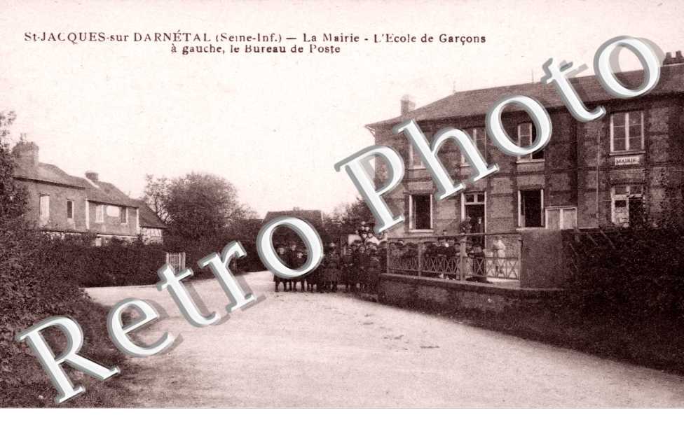 La mairie - l'ecole de garcons  - bureau de poste