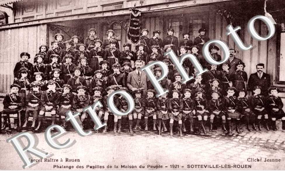 Phalange des Pupilles de la Maison du Peuple 1921