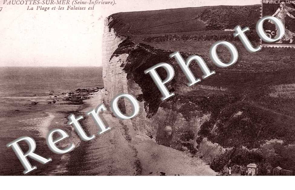 la Plage et les Falaises est