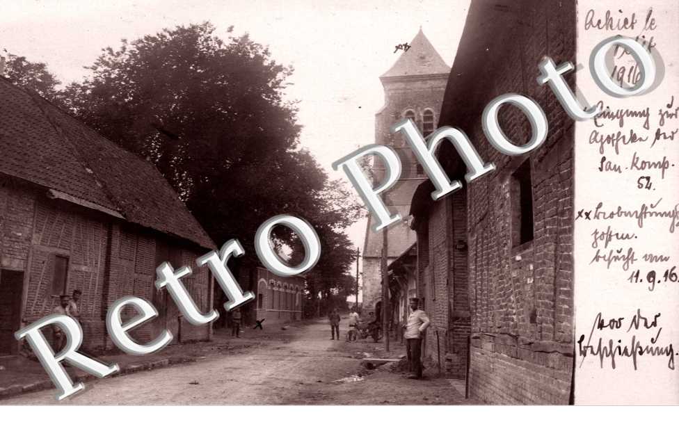 une rue du village